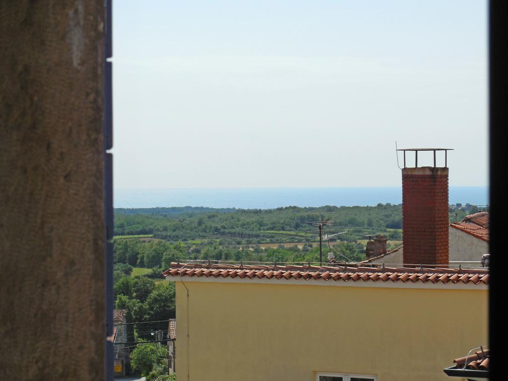 Stone House Apartments Brtonigla Exterior photo