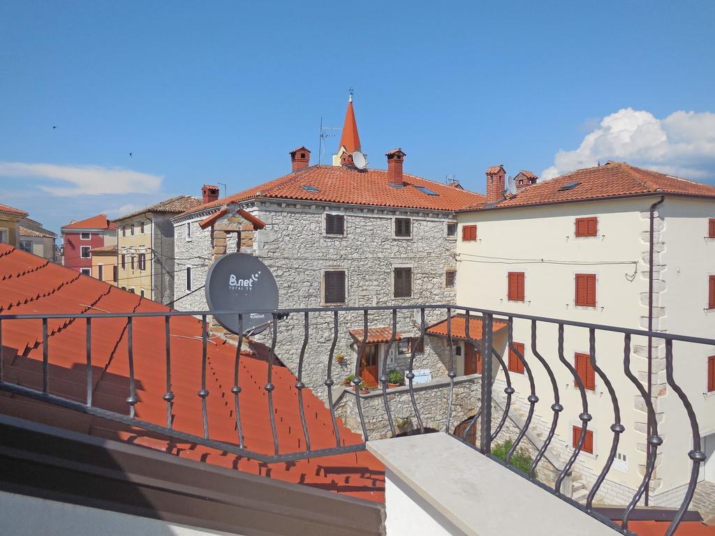Stone House Apartments Brtonigla Exterior photo